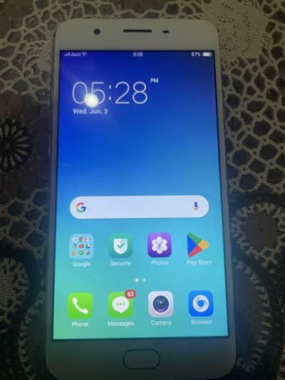 OPPO F1s