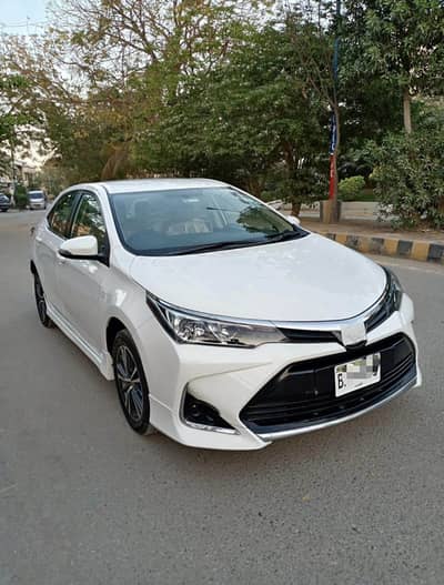Altis 1.6 X Toyota Corolla