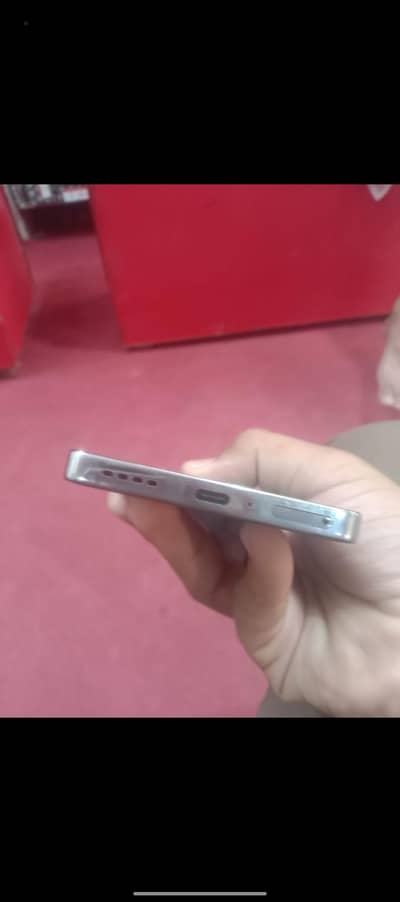 Infinix Note 40