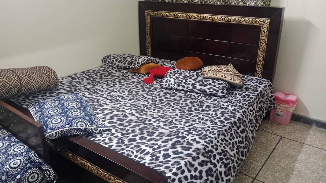 bed full size 1