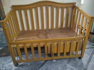 baby cot