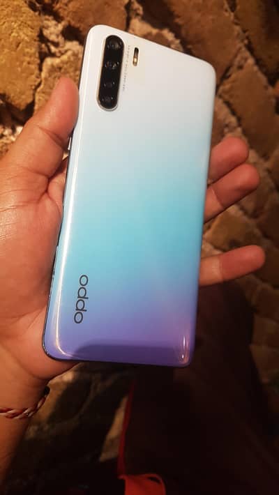OPPO F15  8/256  Pta proved