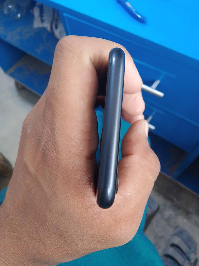 Apple iPhone 7 5