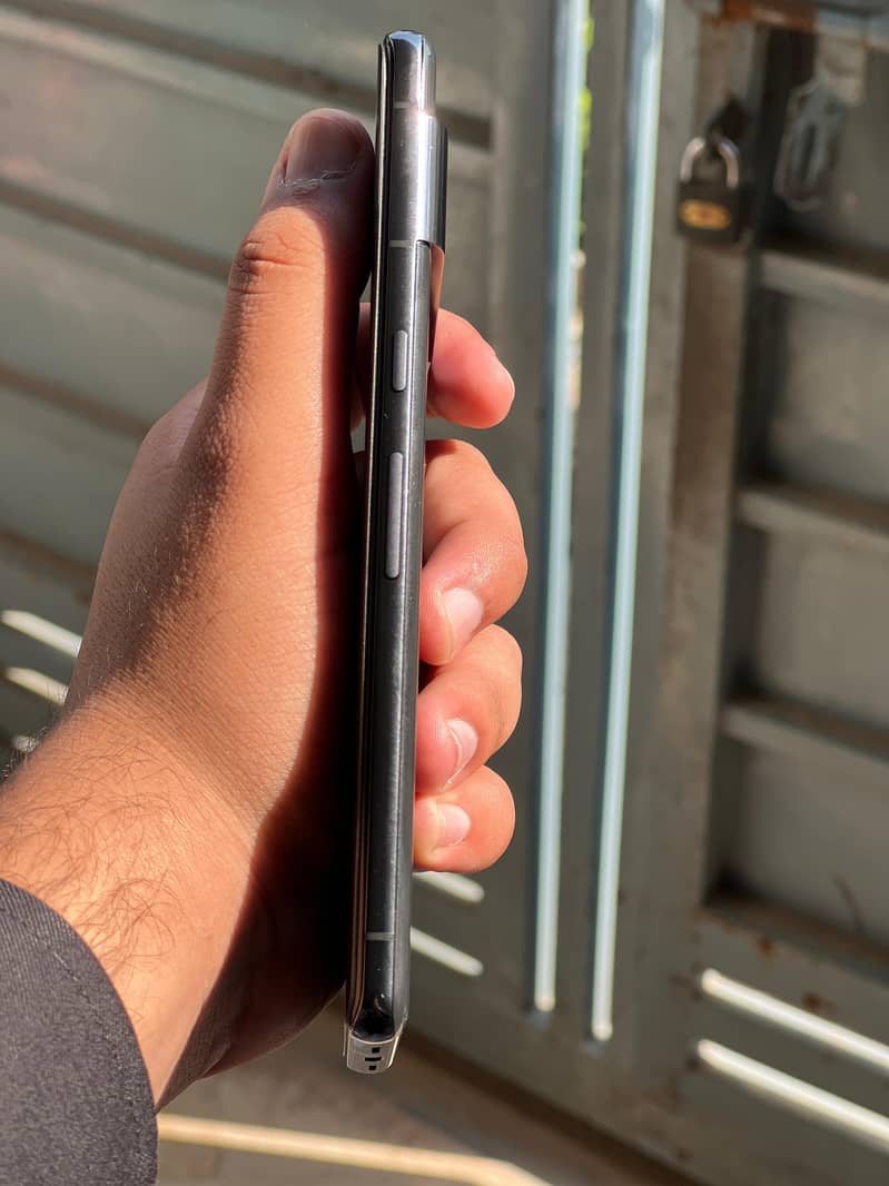 Google pixel 7 pro 2