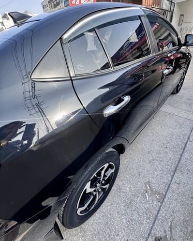 Toyota Yaris 1.5 full Option Brand New Car.