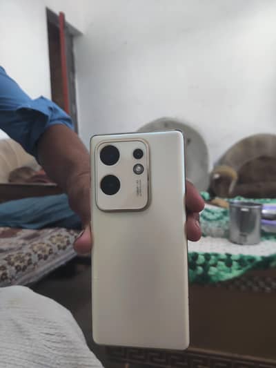 Infinix Zero 30