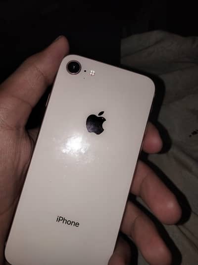 Apple iPhone 8