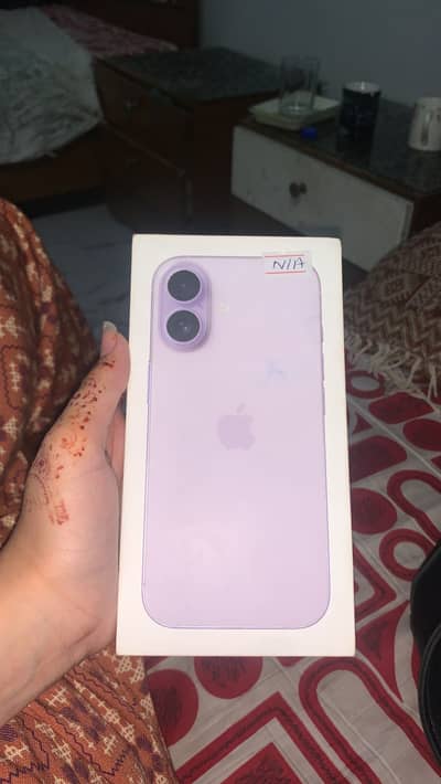 Iphone 17(jv)(with box)
