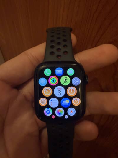 Apple watch series 7 nike LTE