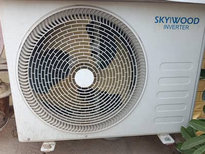 Split AC + Inverter