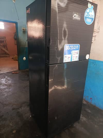 Dowlance Fridge For Urgent Sale
