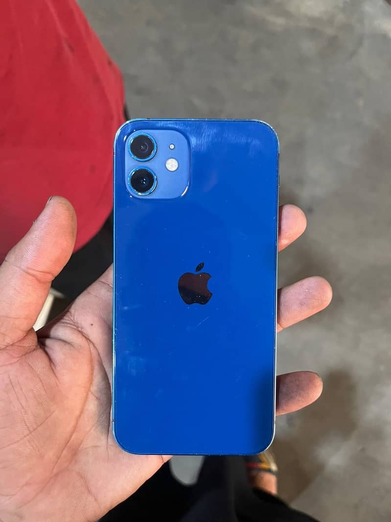 Apple iPhone 12 2
