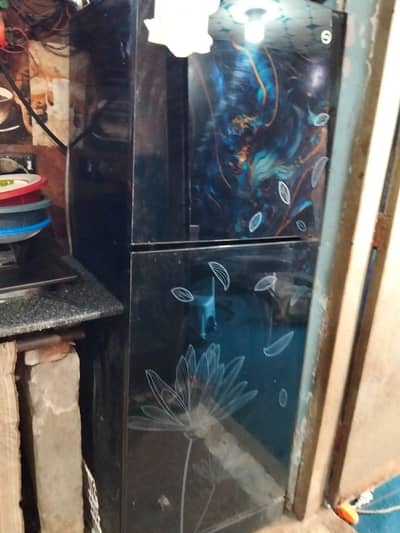 pel glass door black color