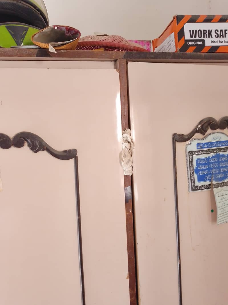 dressing table with 2 side tables 2