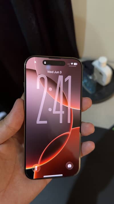 Apple iPhone 16 Pro