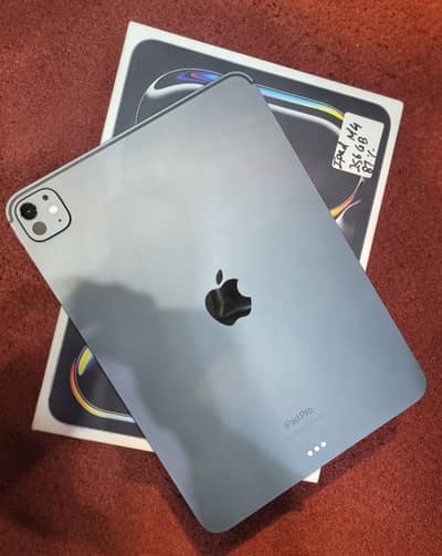 Ipad pro M4 , 256gb with box