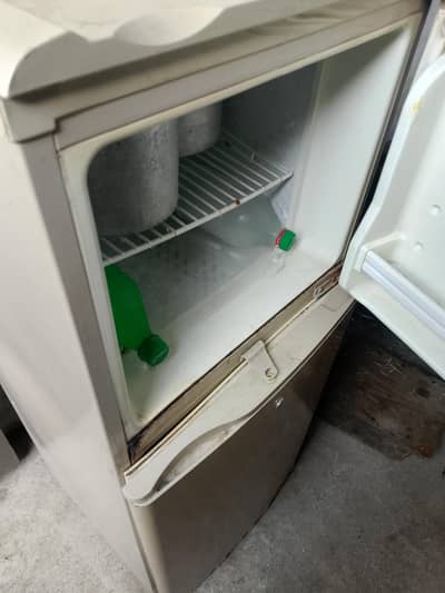 Samoll size frigge Heier for sale in good condition
