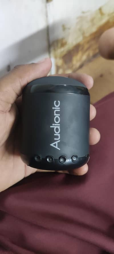audionic speaker  very loud s