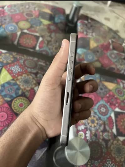 Apple iPhone 15 Pro