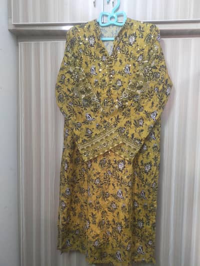 zeenat dress for sell