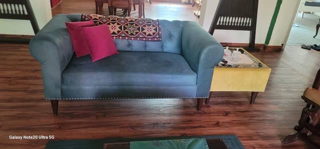 Premium 5-Seater Total. Green Sofa, Excellent Condition