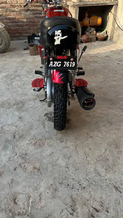 only watssapp pr rabta karin Honda 125 best condition argent for sale