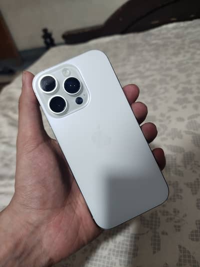 Apple iPhone 16 Pro Sim LOCKED JV