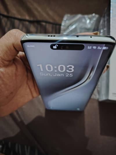 tecno camon 40 pro 16/256 gb PTA approved whtsp nr 0370.7634975
