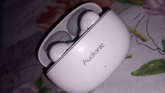 Audionic airbuds signatrure S680