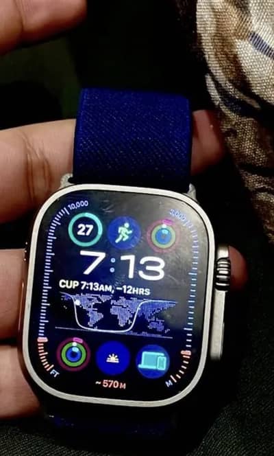 Apple Watch Ultra 2 Natural Titanium 10/10 Condition