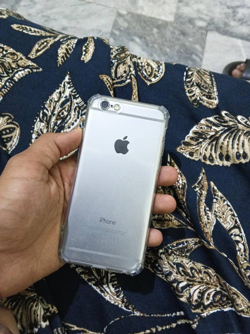 Apple iPhone 6 3