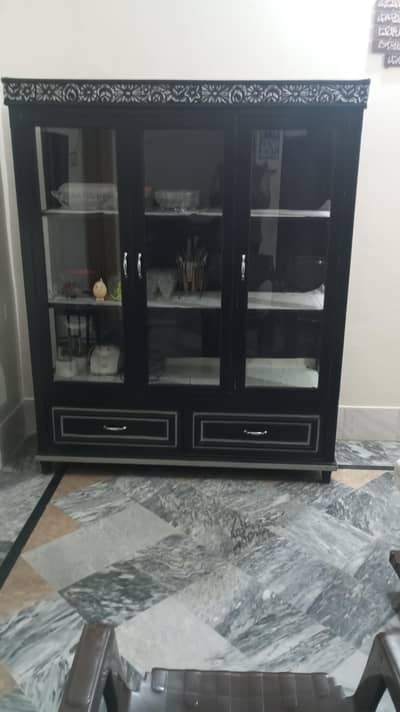 Wooden + Glass برتن الماری (شوکیس)