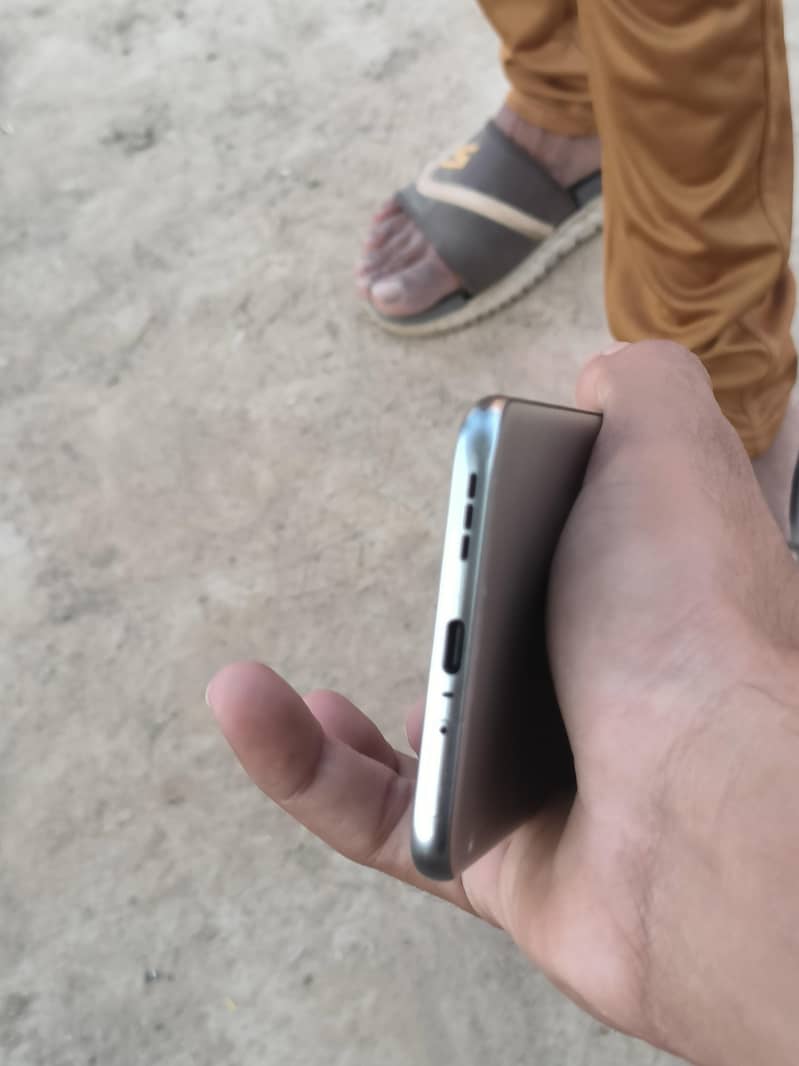 Tecno 2