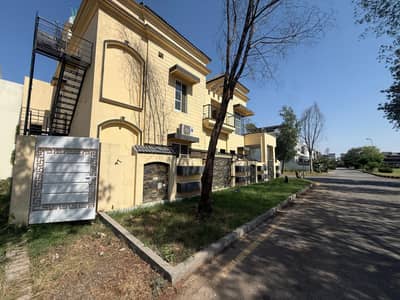 12 marla furnished ground floor portion for rent