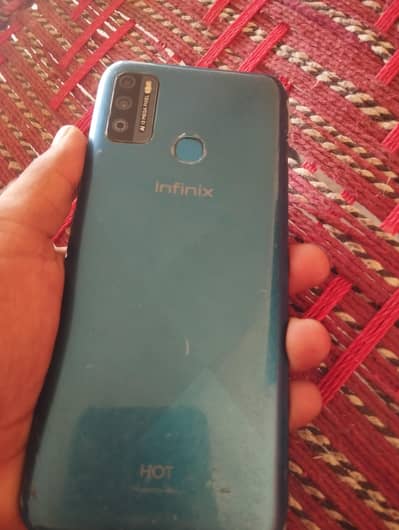 Infinix hot 9 play 3/64 box sath hai fingerprint okk hai