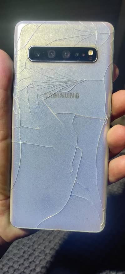 SAMSUNG S10 PLUS 5G