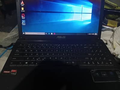 ASUS 15.6" laptop AMD E2-1800 Apu R503U-MH21 500 Gb hdd / 2 gb ram