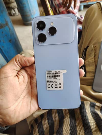 Tecno spark 40