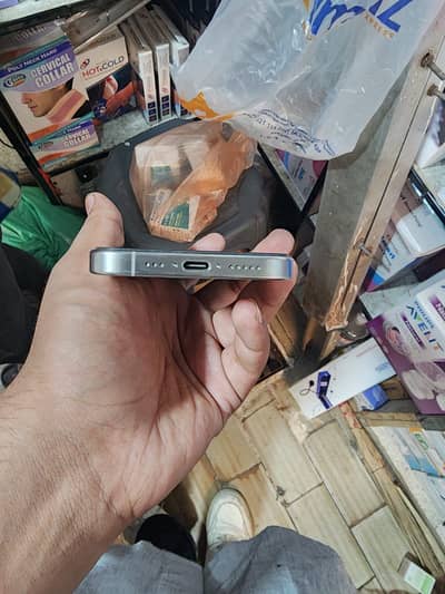 Apple iPhone 15 Pro