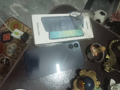 Samsung Mobile A06 6gb 128 gb
