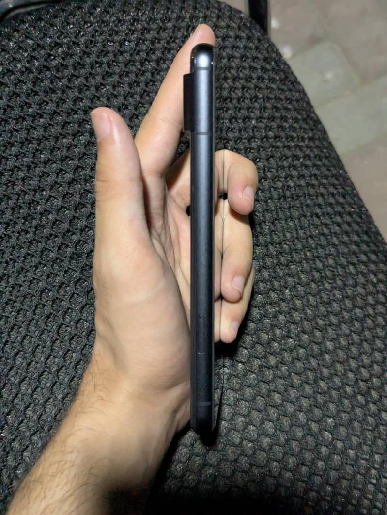 Google Pixel 8 2