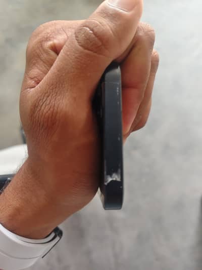 Apple iPhone 13 factory unlock with box