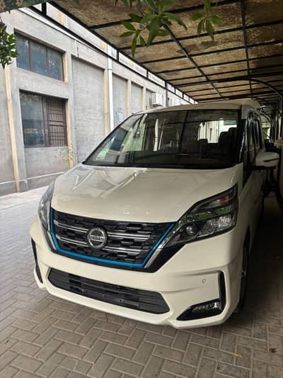 Nissan Serena 2020 model import 2026