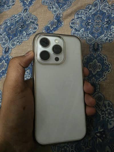 Apple iPhone 16 Pro