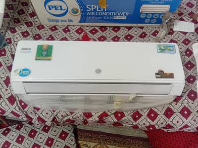 pel ac dc inverter new 10/10  only 1 year used contcat03004843427