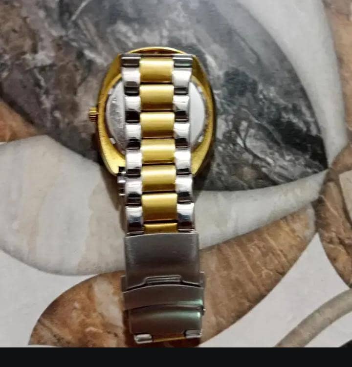 (Rado) 1