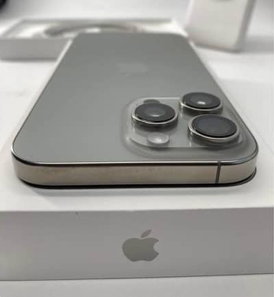 iPhone 16 pro max jv With Box Battery 93 new conditions