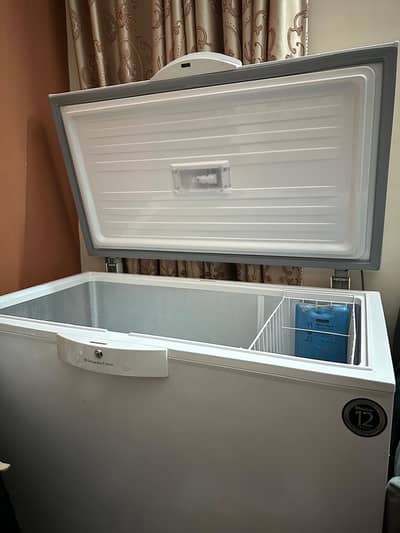 DF-400 SD Inverter Freezer