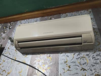 Mitsubishi one ton AC