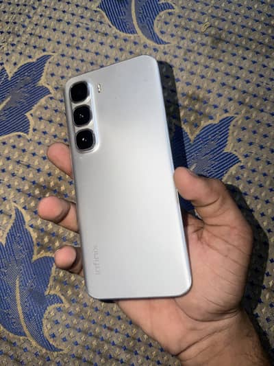 INFINIX HOT 60 PRO PLUS